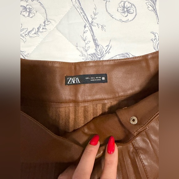 Zara Brown Mini Skirt with Button Accents - Picture 8 of 8